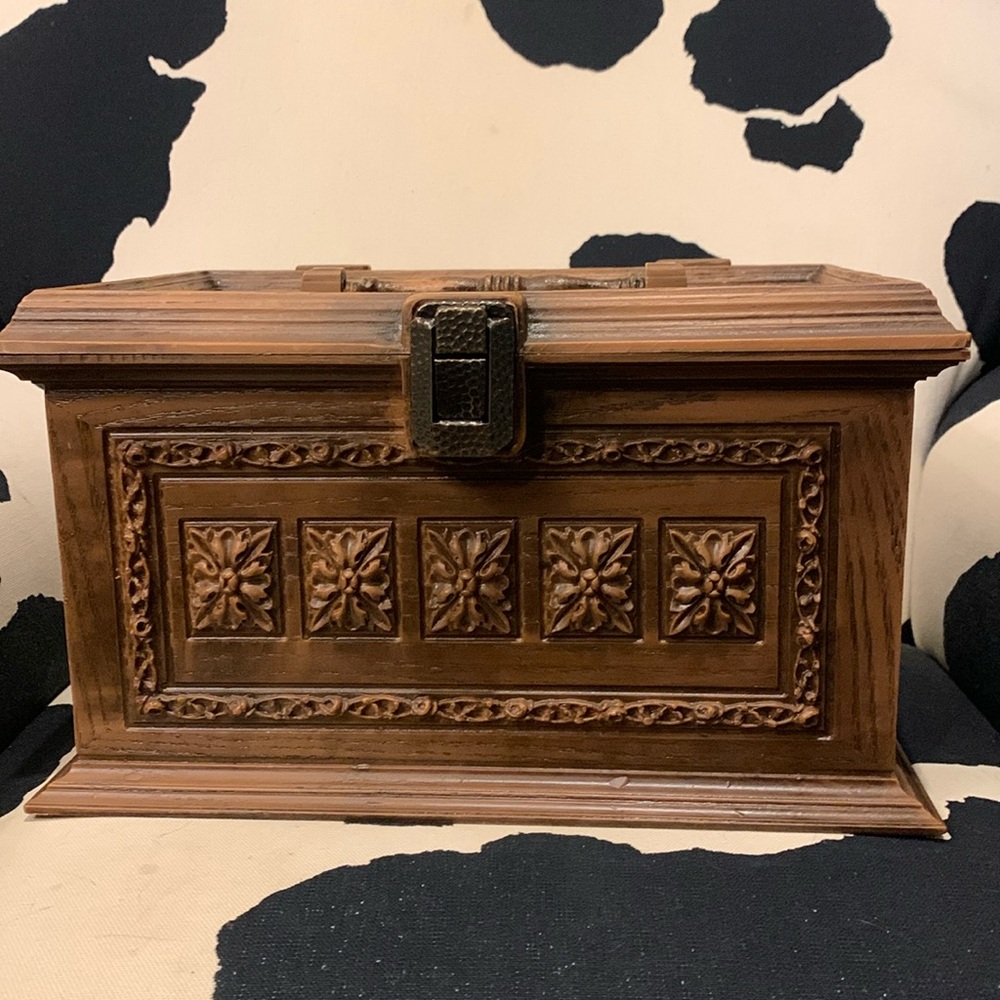 Max Klein vintage sewing box